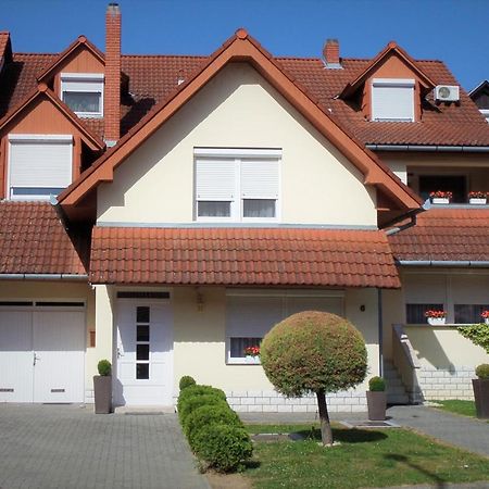 Silent Apartmanhaz Harkany Exterior photo