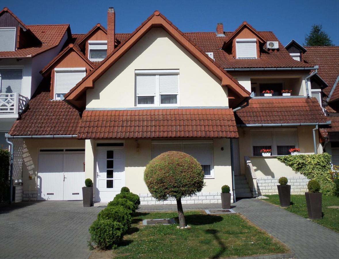 Silent Apartmanhaz Harkany Exterior photo