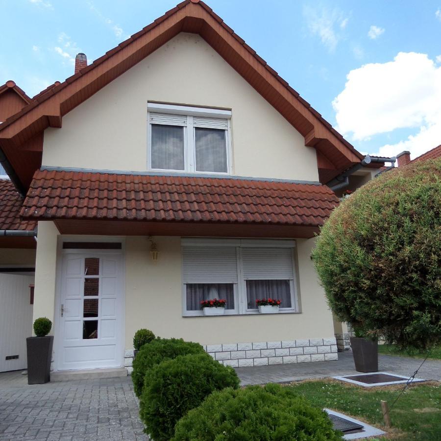 Silent Apartmanhaz Harkany Exterior photo
