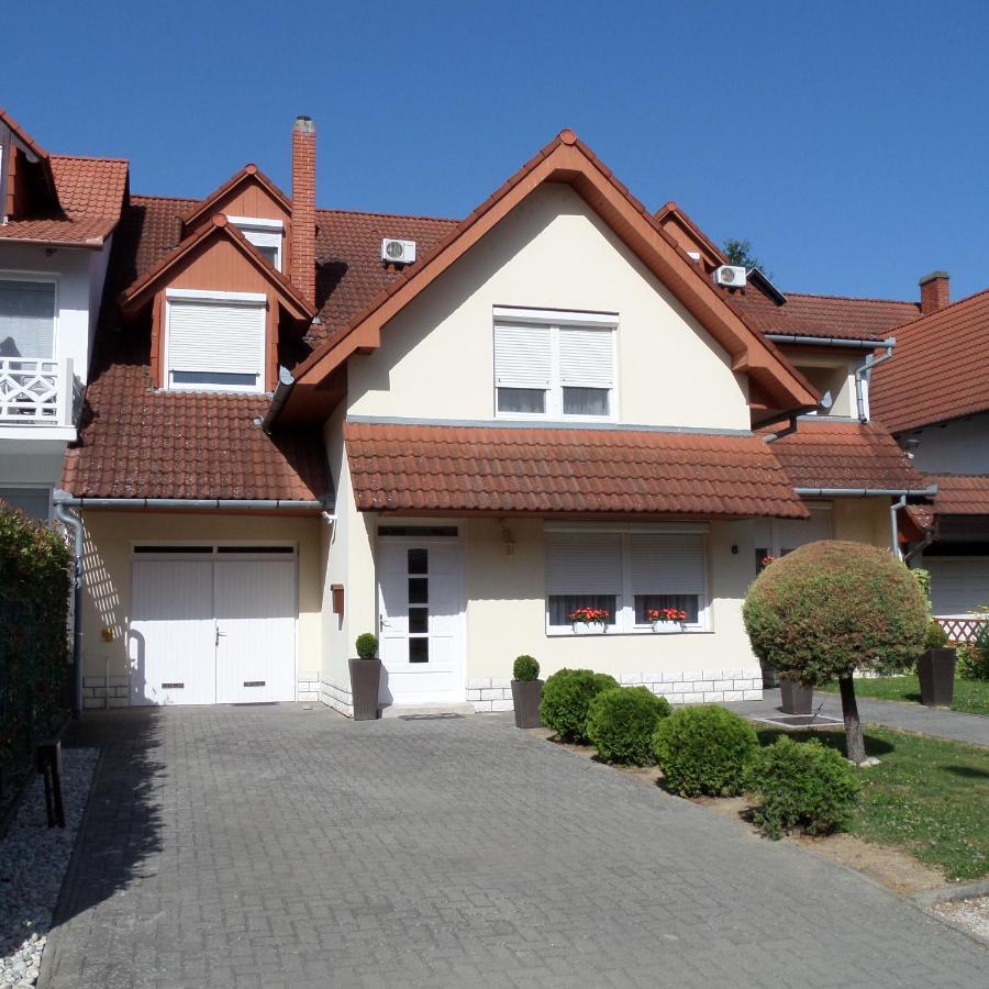 Silent Apartmanhaz Harkany Exterior photo