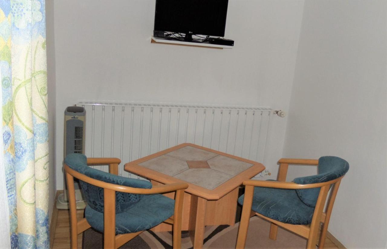 Silent Apartmanhaz Harkany Exterior photo